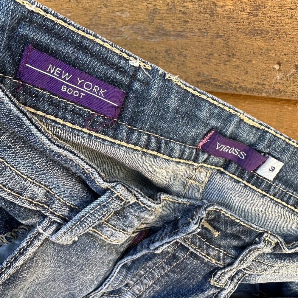 Vigoss Boot Cut Medium Boot Cut Blue Button Pocket Jeans - Picture 3 of 10